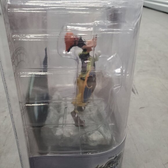 Kingdom Hearts Goofy Resin Figure Disney Interactive Monogram Collectible - Picture 8 of 10
